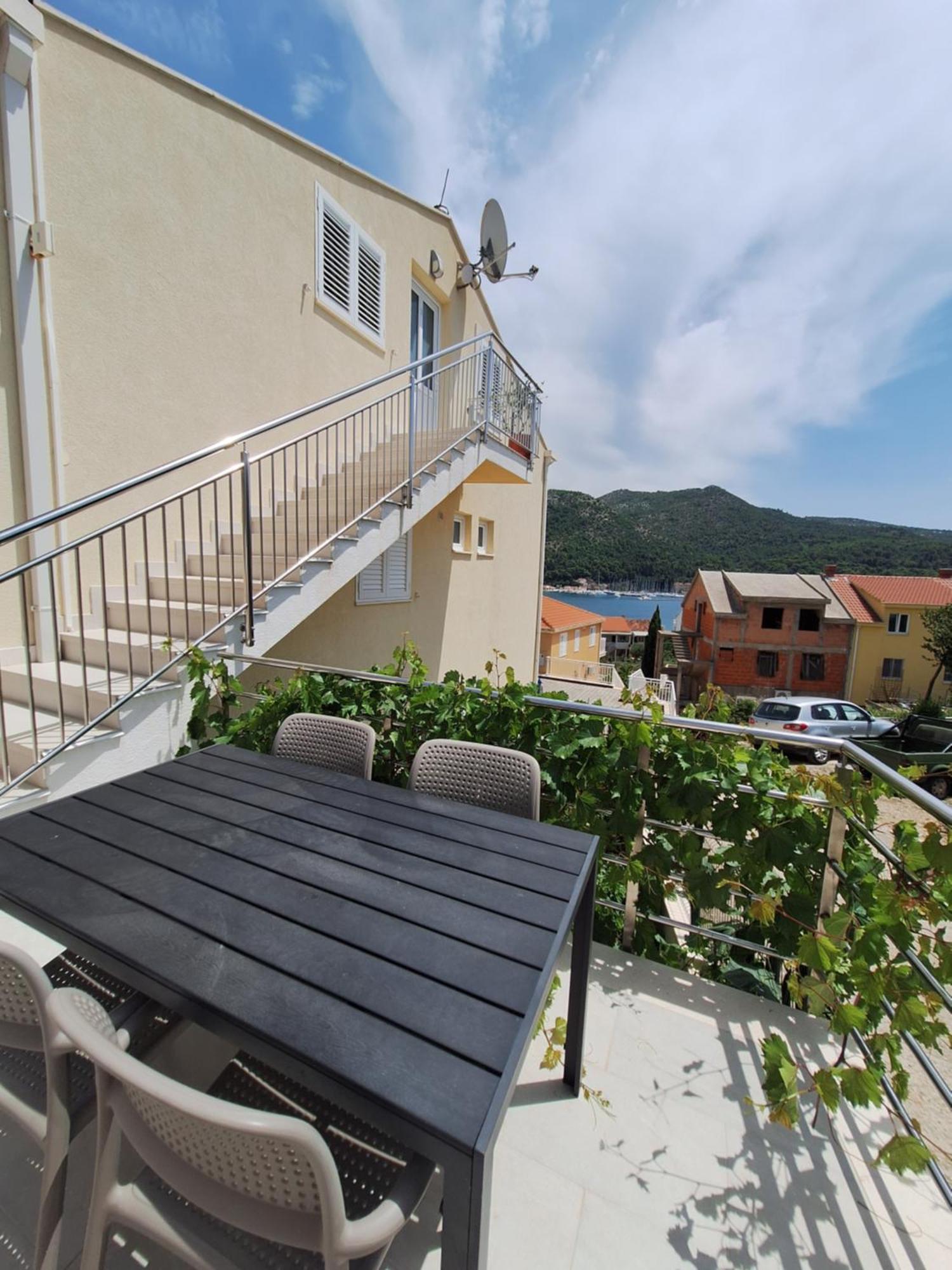 Apartments Sisevic - Comfort Apartments With Balconies And Sea View Slano Exterior foto
