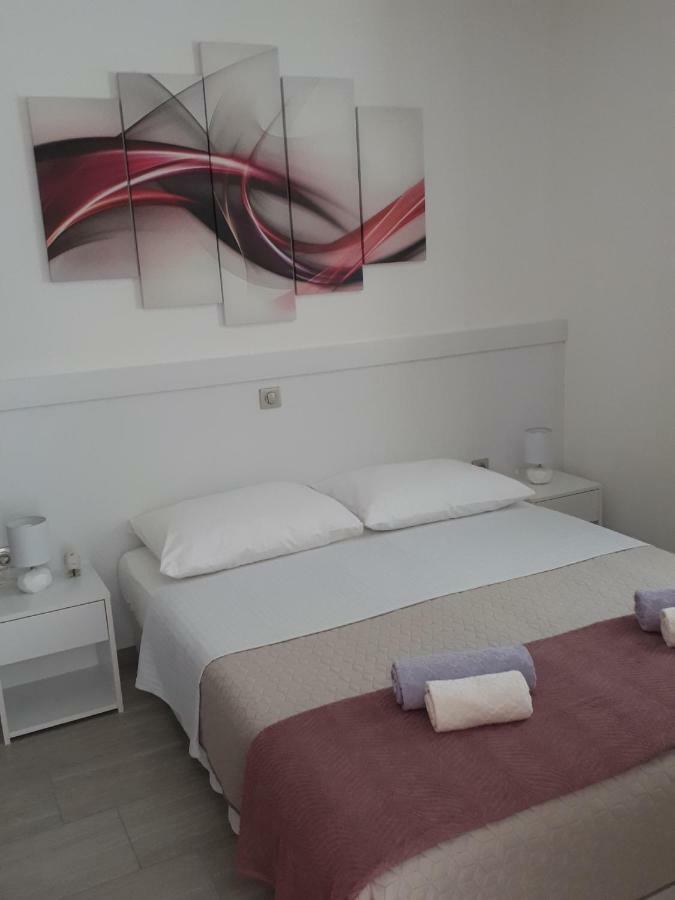 Apartments Sisevic - Comfort Apartments With Balconies And Sea View Slano Exterior foto